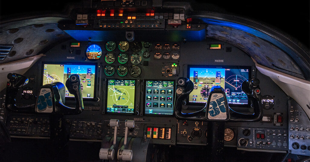 Garmin G700TXi Flight Display System