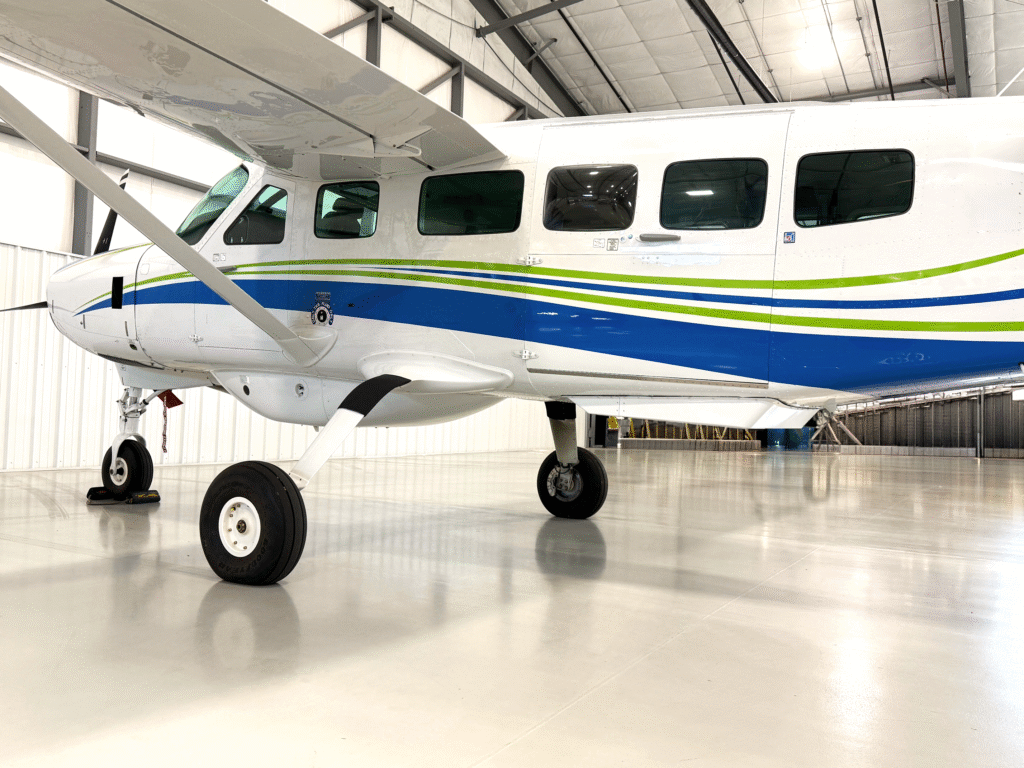 Cessna 208 with Avcon Single Port Modification